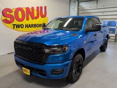 2026 Ram 1500 BIG HORN CREW CAB 4X4 5'7 BOX Pickup
