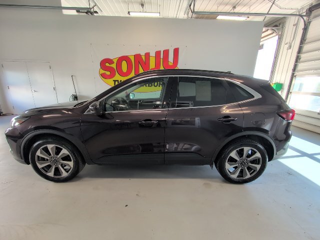Used 2023 Ford Escape Platinum SUV