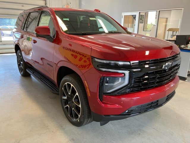 2025 Chevrolet Tahoe RST photo 3