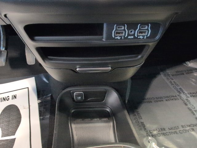 2025 Chrysler Pacifica Select - Photo 25