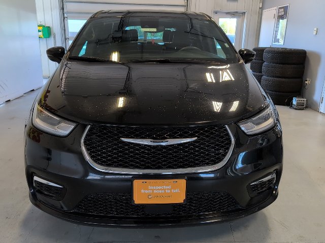 2025 Chrysler Pacifica Select - Photo 8
