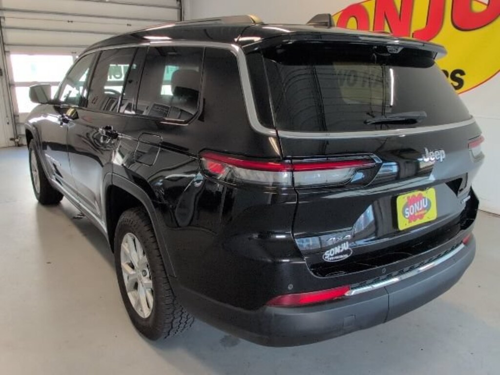Used 2023 Jeep Grand Cherokee L Limited 4x4 SUV