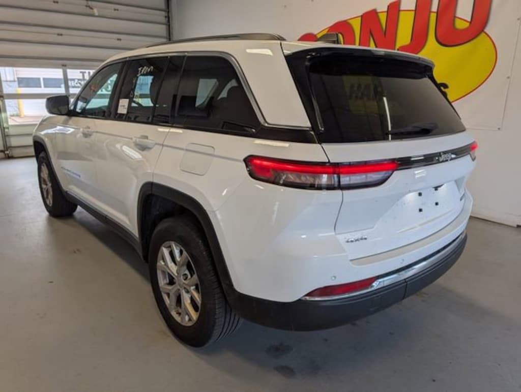 Used 2023 Jeep Grand Cherokee Limited SUV