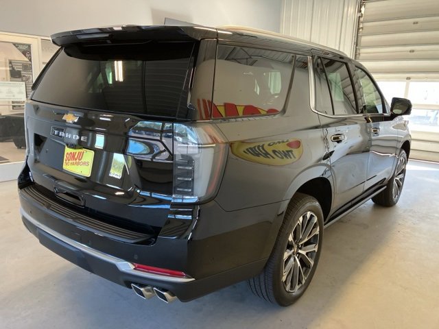 2025 Chevrolet Tahoe High Country photo 4