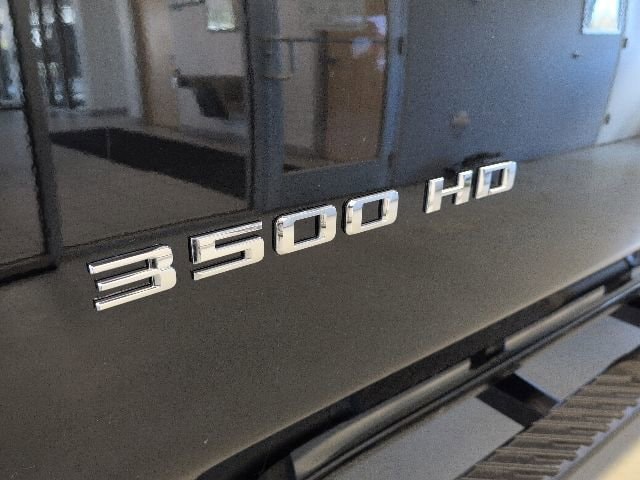 2026 Chevrolet Silverado 3500 HD LT - Photo 9