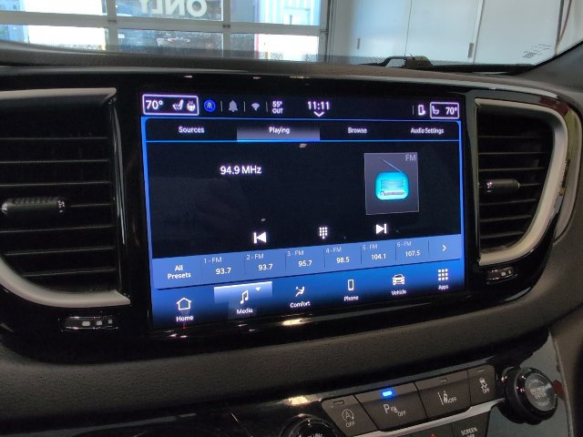 2025 Chrysler Pacifica Select - Photo 22