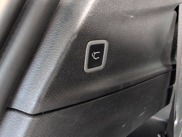 2025 Chrysler Pacifica Select - Photo 38