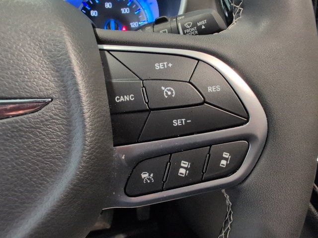 2025 Chrysler Pacifica Select - Photo 20
