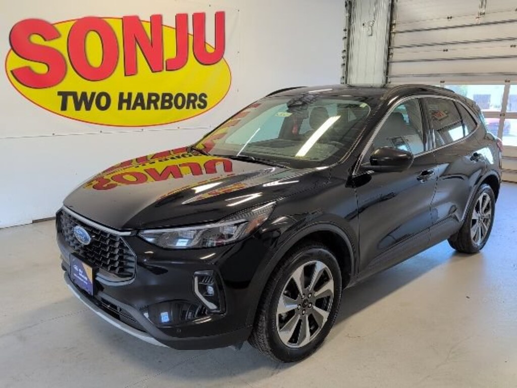 Used 2024 Ford Escape Platinum SUV
