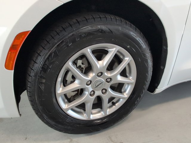 2025 Chrysler Pacifica Select - Photo 9