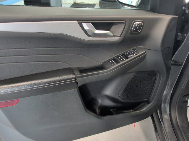 2023 Ford Escape Platinum - Photo 13