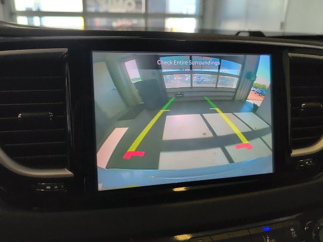 2025 Chrysler Pacifica Select - Photo 24