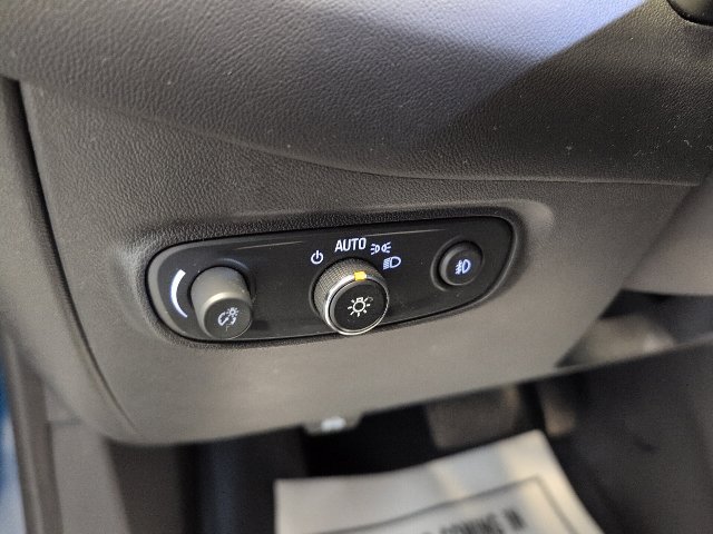 2021 Chevrolet Equinox LT - Photo 18
