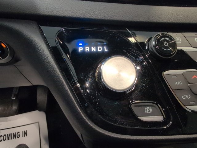 2025 Chrysler Pacifica Select - Photo 25