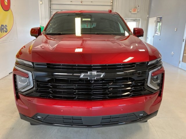2025 Chevrolet Tahoe RST photo 2