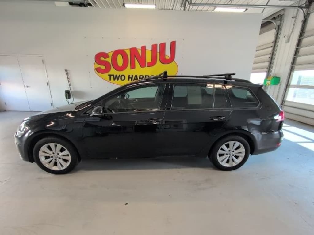 Used 2018 Volkswagen Golf Sportwagen TSI S Wagon