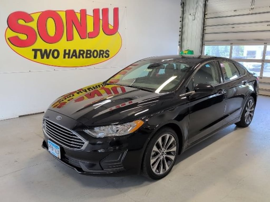 Used 2020 Ford Fusion SE Sedan