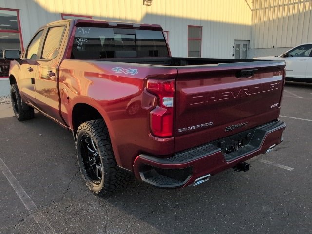 2025 Chevrolet Silverado 1500 RST photo 3