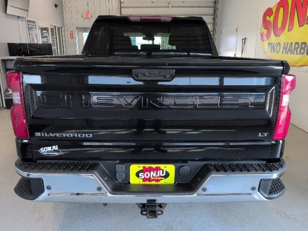 Used 2022 Chevrolet Silverado 1500 LT Truck Crew Cab