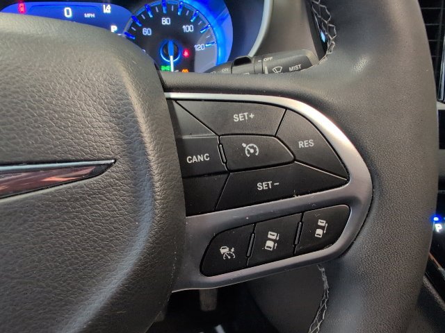 2025 Chrysler Pacifica Select - Photo 20