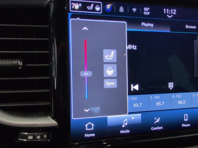 2025 Chrysler Pacifica Select - Photo 24
