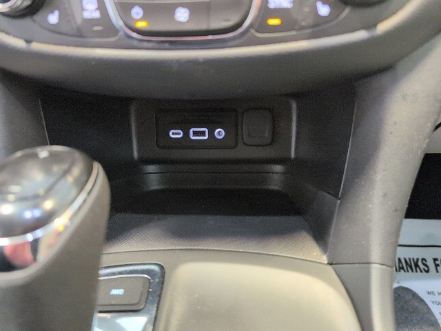 2021 Chevrolet Equinox LT - Photo 27