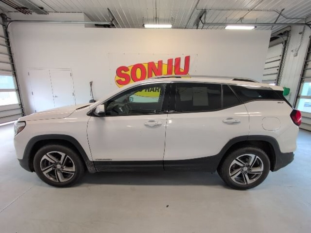 Used 2021 GMC Terrain SLT SUV