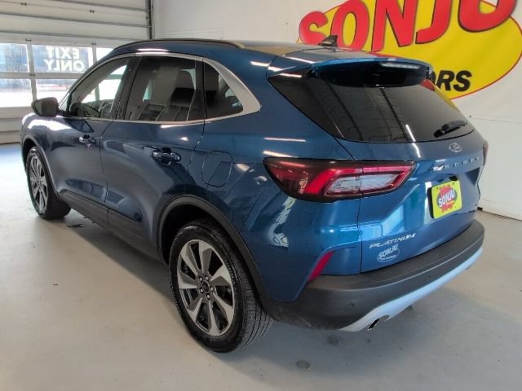 Used 2023 Ford Escape Platinum SUV