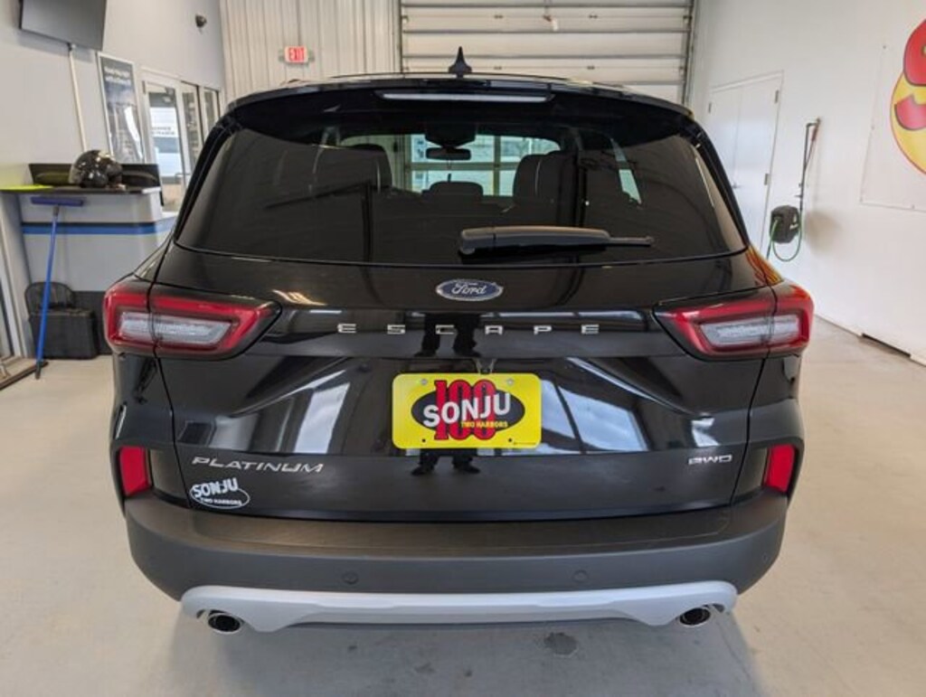 Used 2024 Ford Escape Platinum SUV
