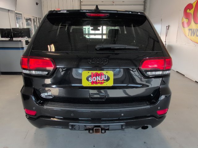 Used 2021 Jeep Grand Cherokee Laredo X 4x4 SUV