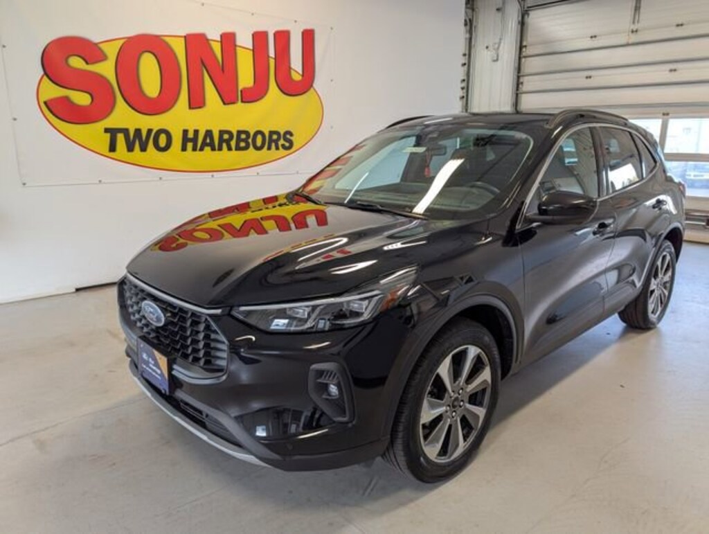 Used 2024 Ford Escape Platinum SUV