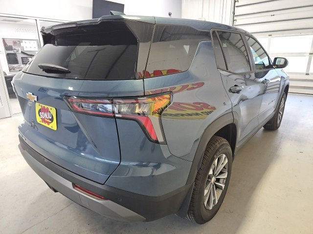 2026 Chevrolet Equinox LT photo 4