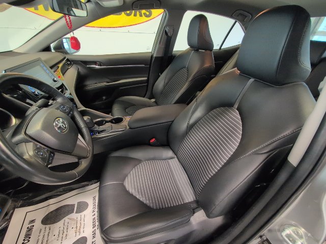 2024 Toyota Camry SE - Photo 11