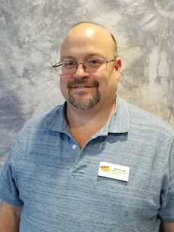 Staff member Jeffrey Flor from 5560542fc03a