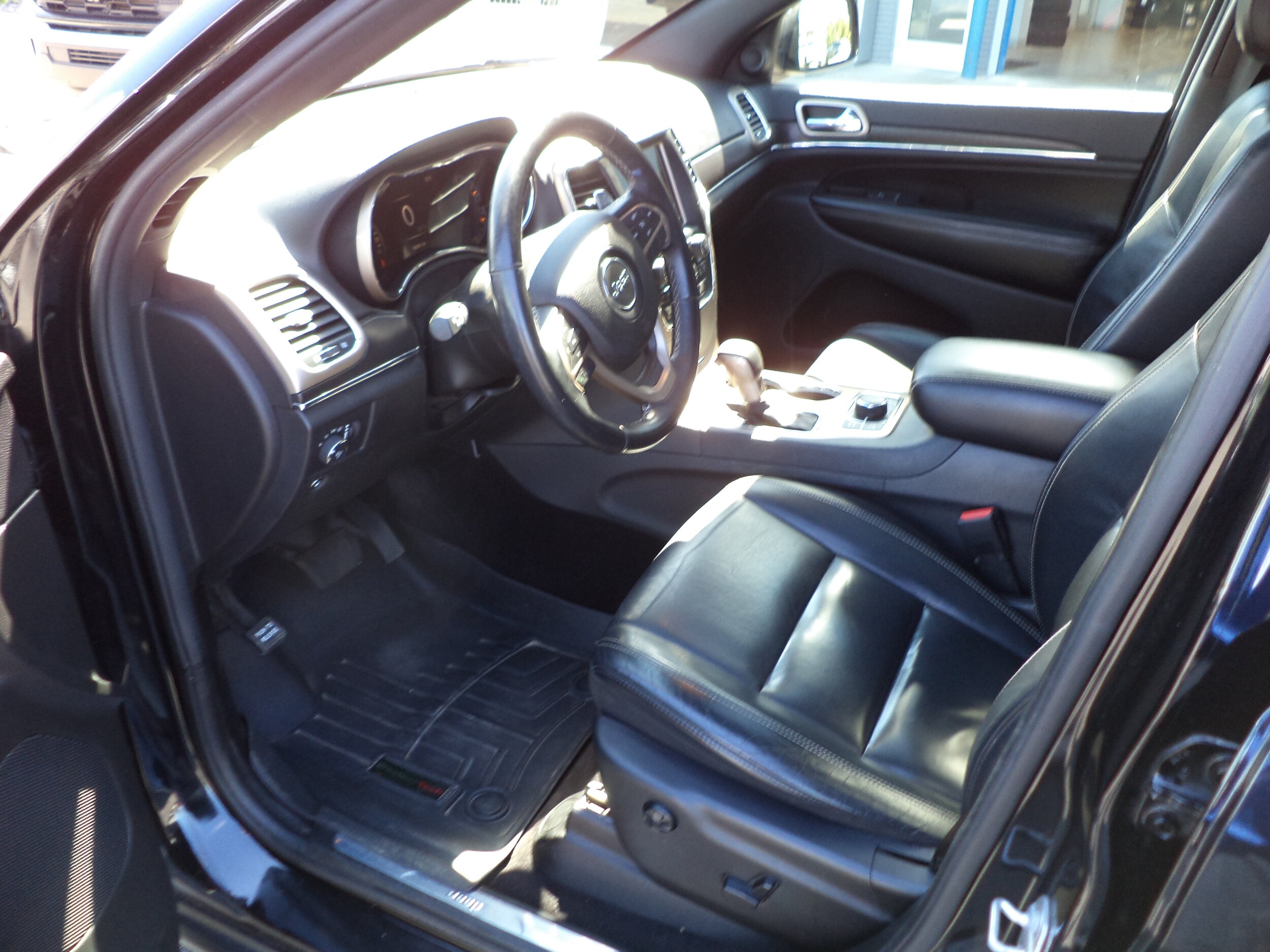 Used 2017 Jeep Grand Cherokee Limited with VIN 1C4RJFBG8HC676157 for sale in Sault Ste. Marie, MI