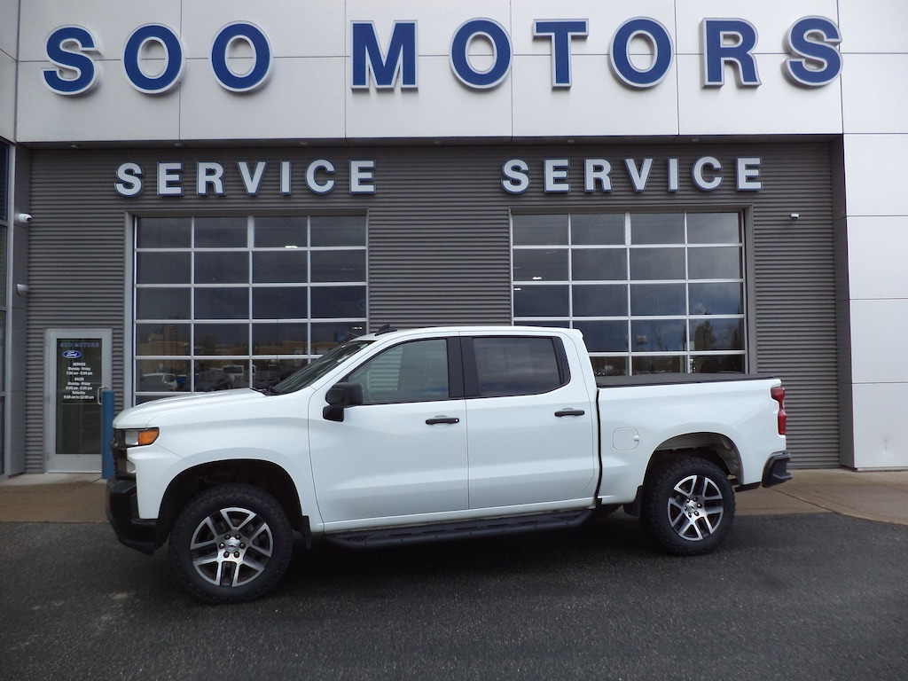 Used 2020 Chevrolet Silverado 1500 Custom Trail Boss Truck Crew Cab