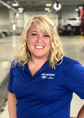 Staff member Sandee Strahan from ID_7ad3b8a5a98f