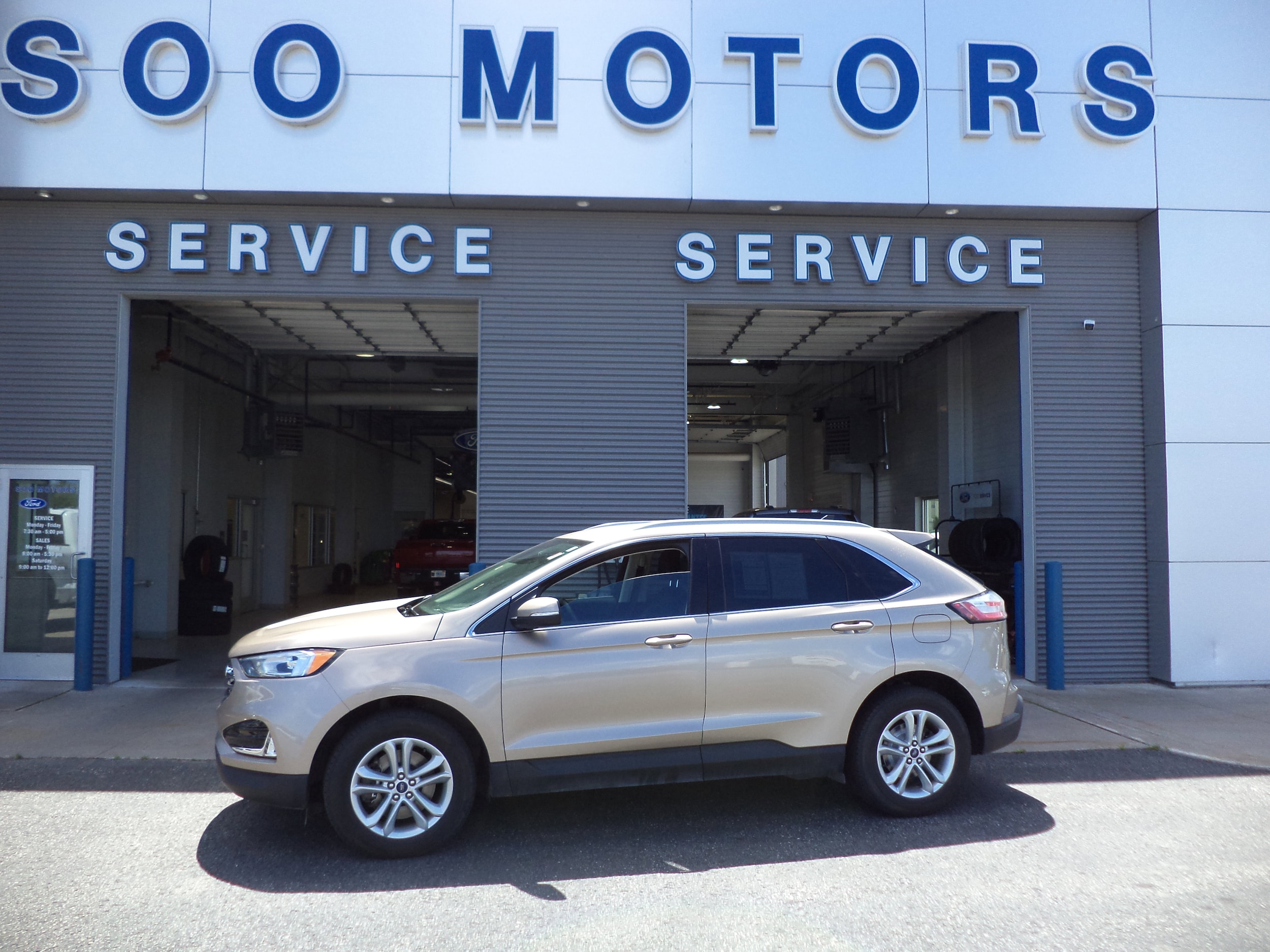 2020 Ford Edge