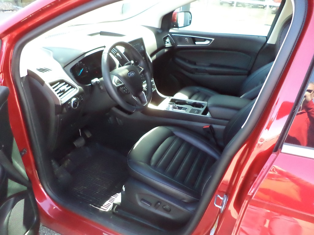 Used 2024 Ford Edge SEL 201A AWD SUV