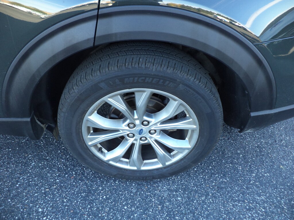 Used 2023 Ford Explorer XLT 202A 4WD SUV