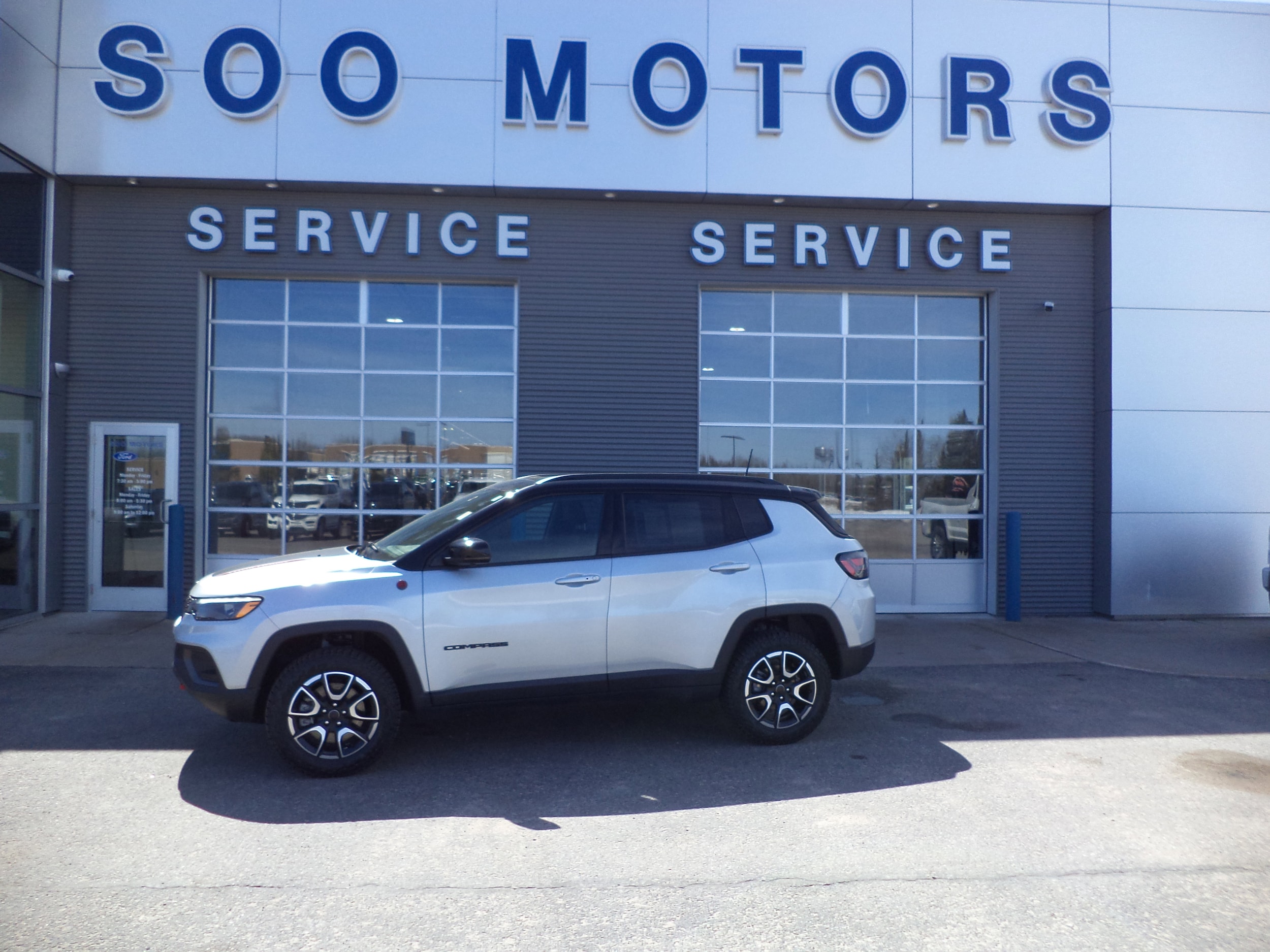 2025 Jeep Compass Trailhawk 4X4's photo