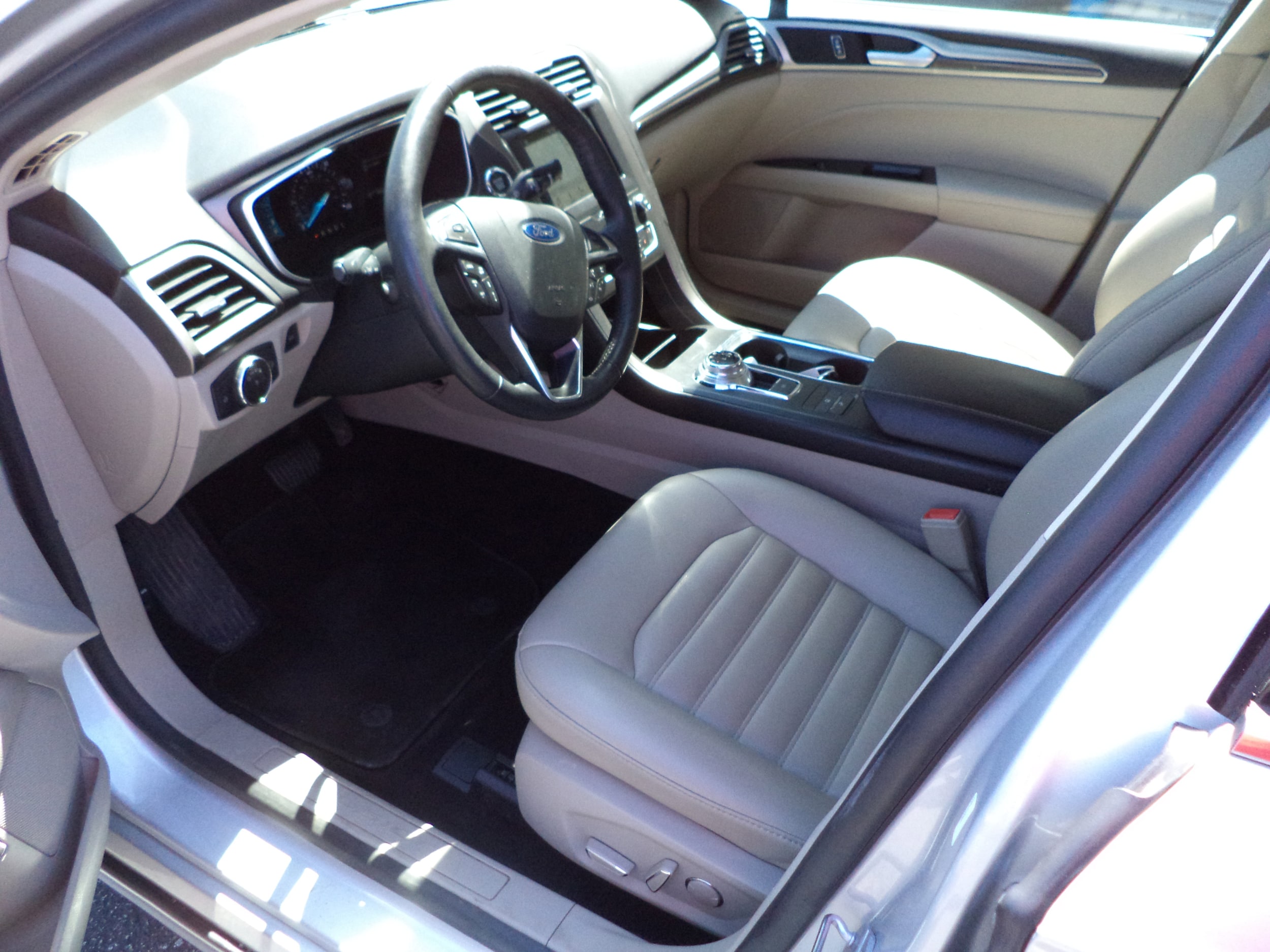 Used 2019 Ford Fusion Hybrid SEL with VIN 3FA6P0MU2KR137131 for sale in Sault Sainte Marie, MI
