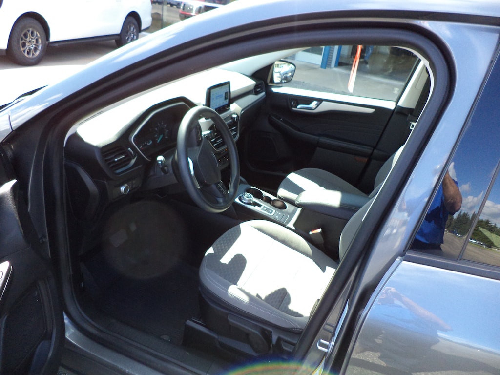 Used 2021 Ford Escape SE 200A AWD SUV