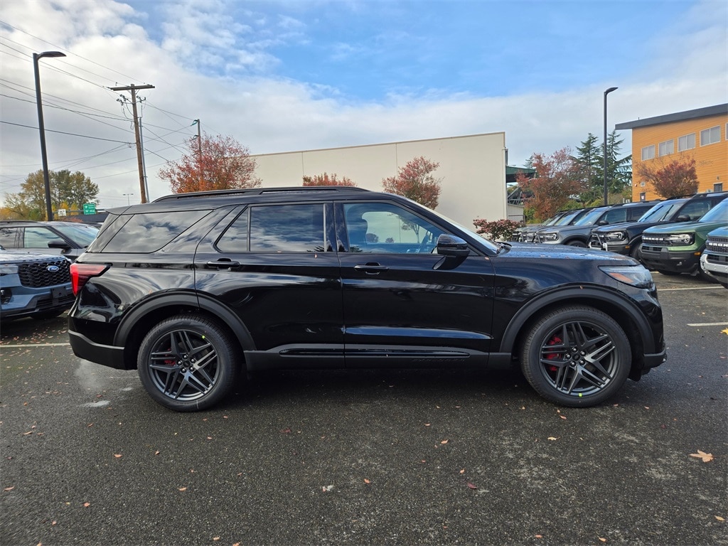 New 2026 Ford Explorer ST SUV