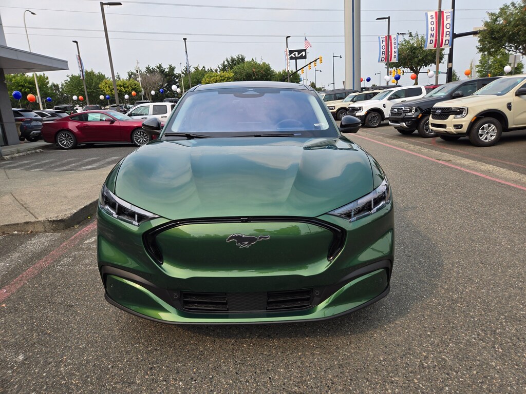 New 2025 Ford Mustang Mach-E Premium CROSSOVERS