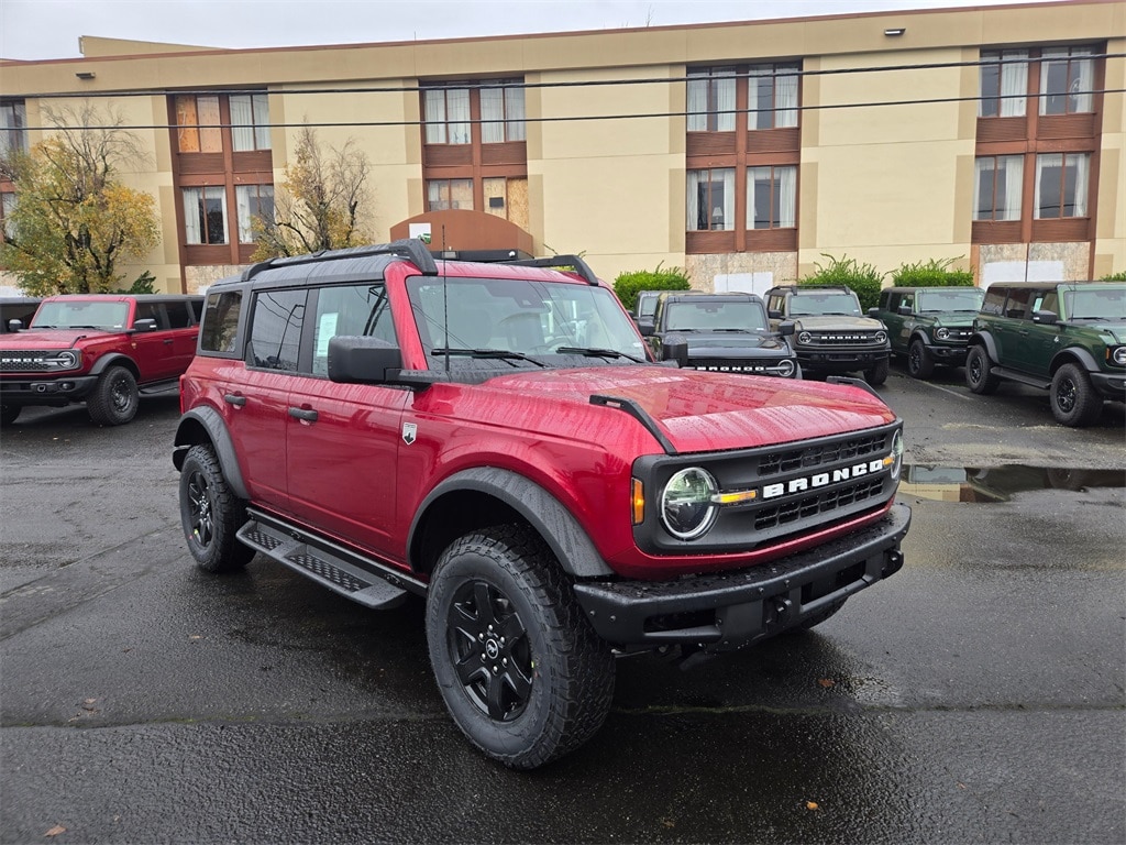 New 2025 Ford Bronco Big Bend SUV