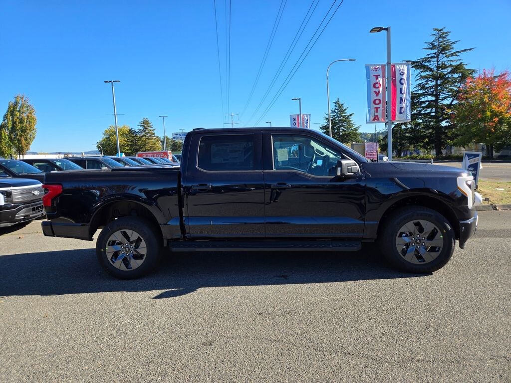 New 2025 Ford F-150 Lightning Flash TRUCK