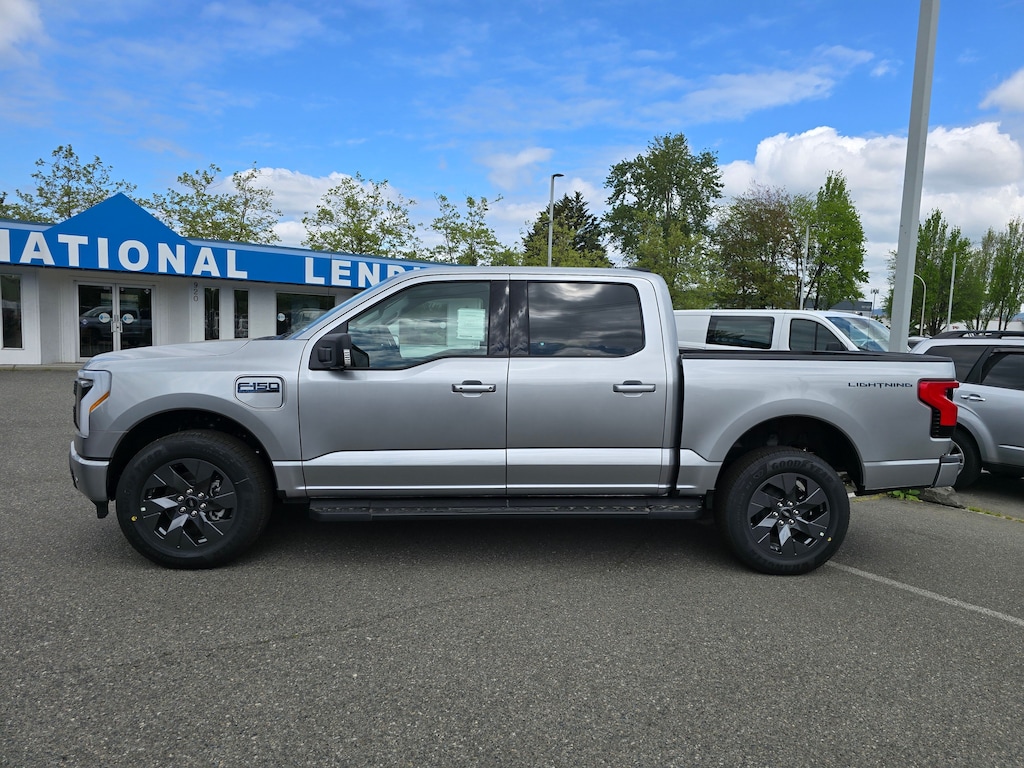 New 2025 Ford F-150 Lightning Flash PU