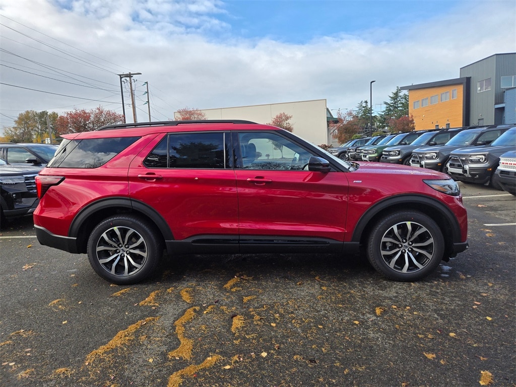 New 2026 Ford Explorer ST-Line SUV