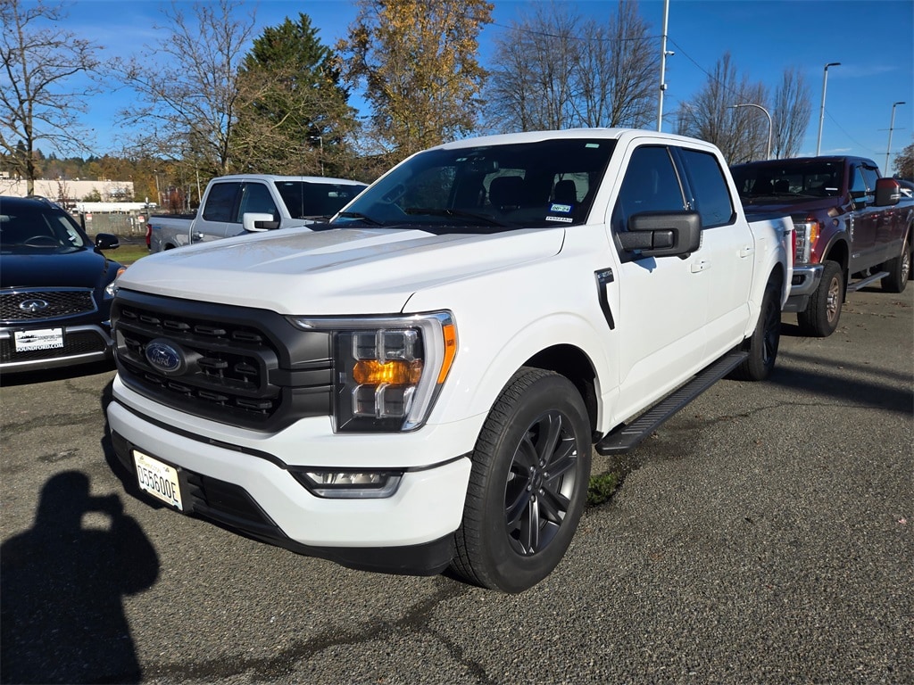 2022 Ford F-150 XLT's photo